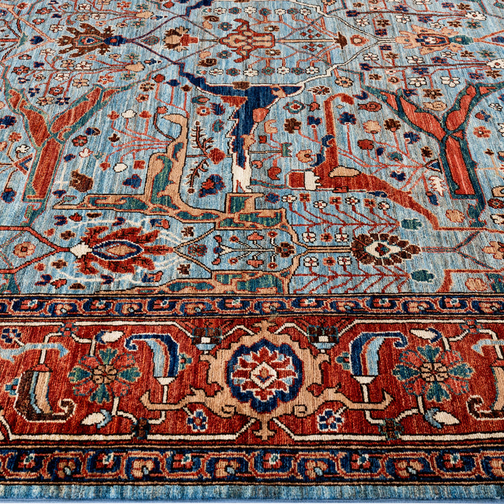 Traditional Serapi Wool Rug - 8'3" x 9'10"