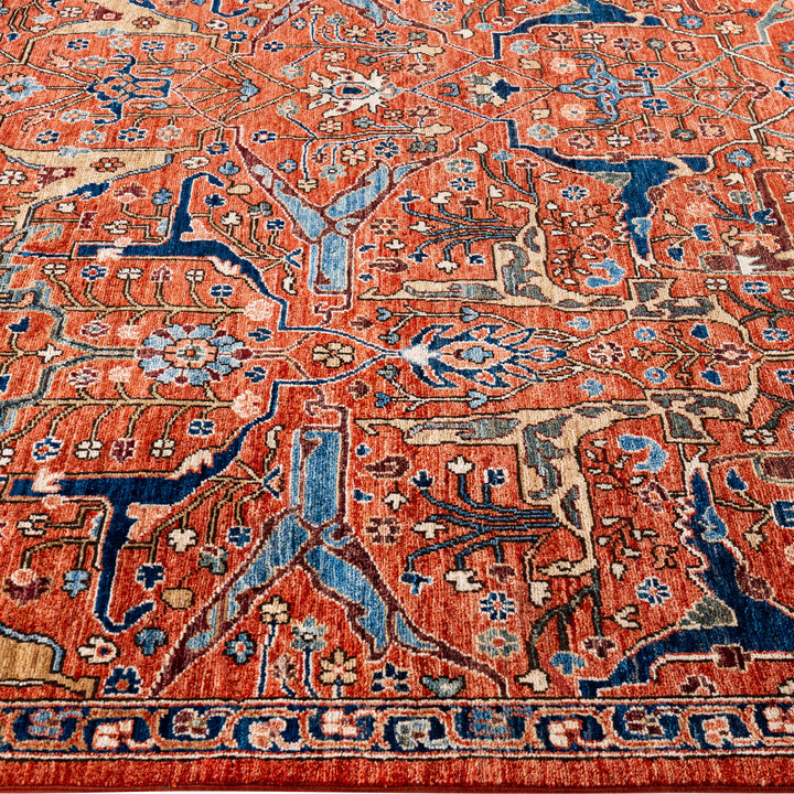 Traditional Serapi Wool Rug - 7'9" x 9'10"