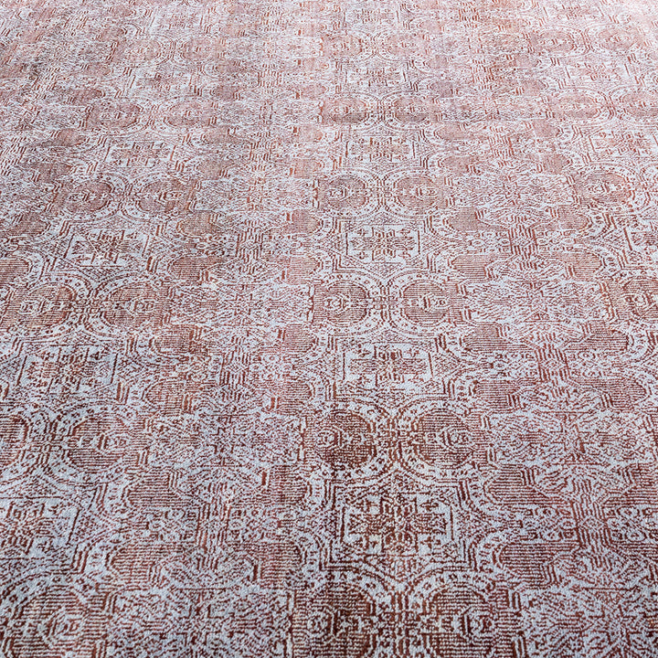 Traditional Savannah Wool Rug - 8'10" x 11'10"