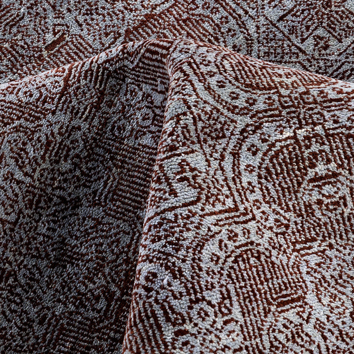 Traditional Savannah Wool Rug - 8'10" x 11'10"