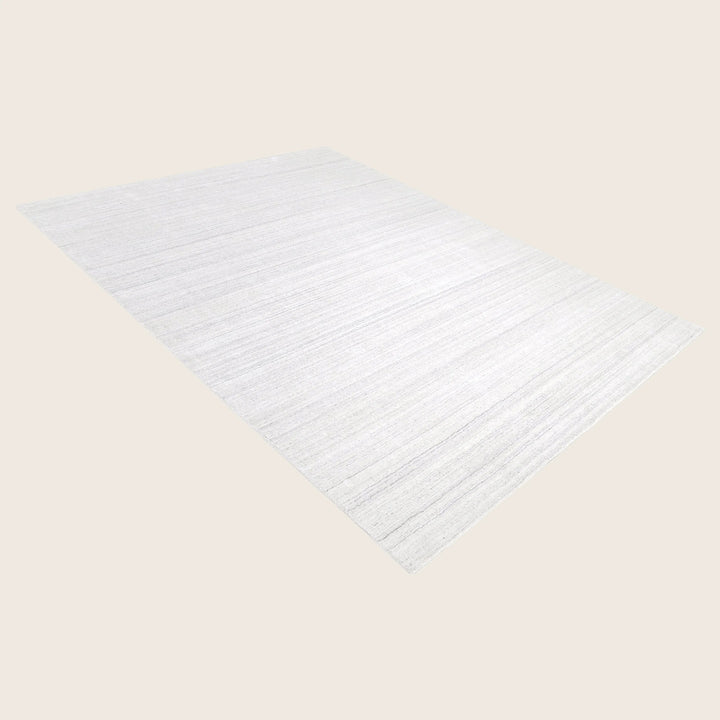 Solid Wool Rug Ivory / 8x10