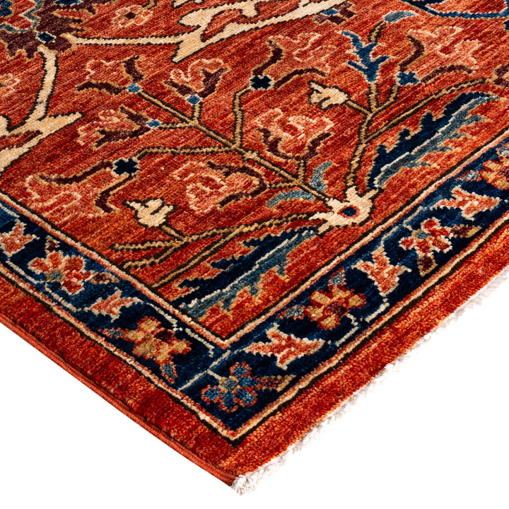 Traditional Serapi Wool Rug - 9' x 12'