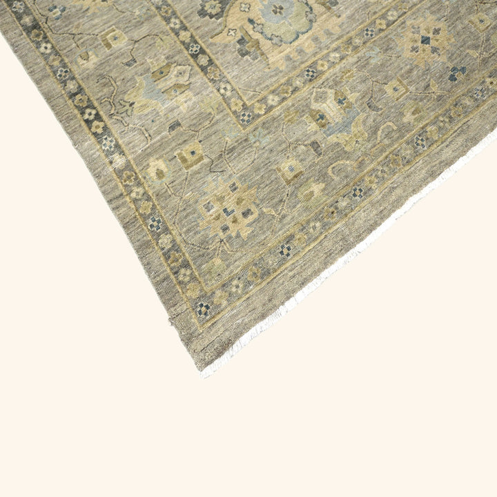 Grey Antique Revival Wool Rug - 8' x 10'