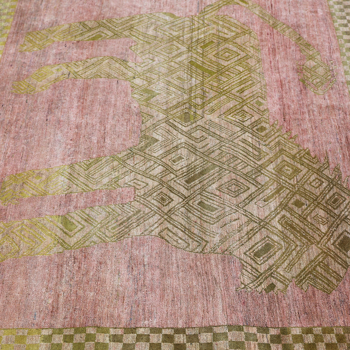 Pink Alchemy Transitional Silk Wool Blend Rug - 5'10" x 4'10"