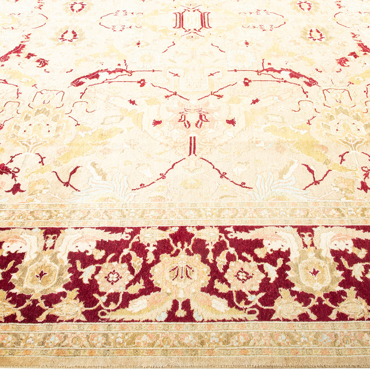 Yellow Traditional Wool Rug - 8'1" x 10'5"