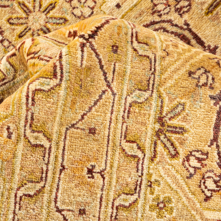 Ivory Traditional Wool Rug - 8'3" x 10'3"