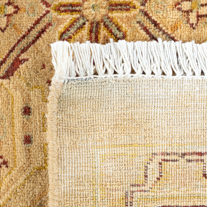 Ivory Traditional Wool Rug - 8'3" x 10'3"