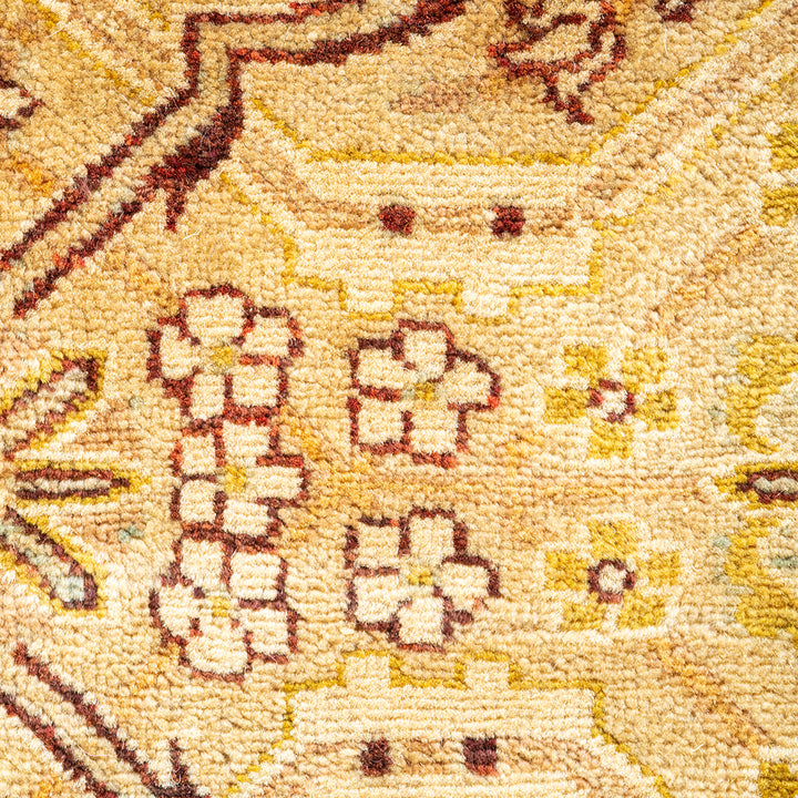 Ivory Traditional Wool Rug - 8'3" x 10'3"