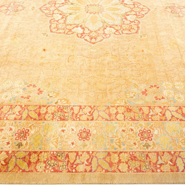 Yellow Traditional Wool Rug - 8'4" x 10'1"