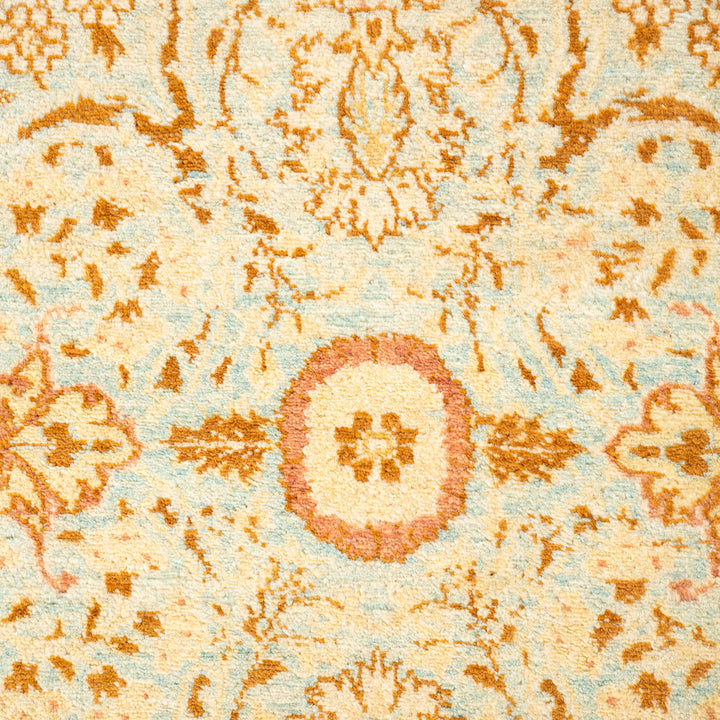 Light Blue Traditional Wool Rug - 8'1" x 10'