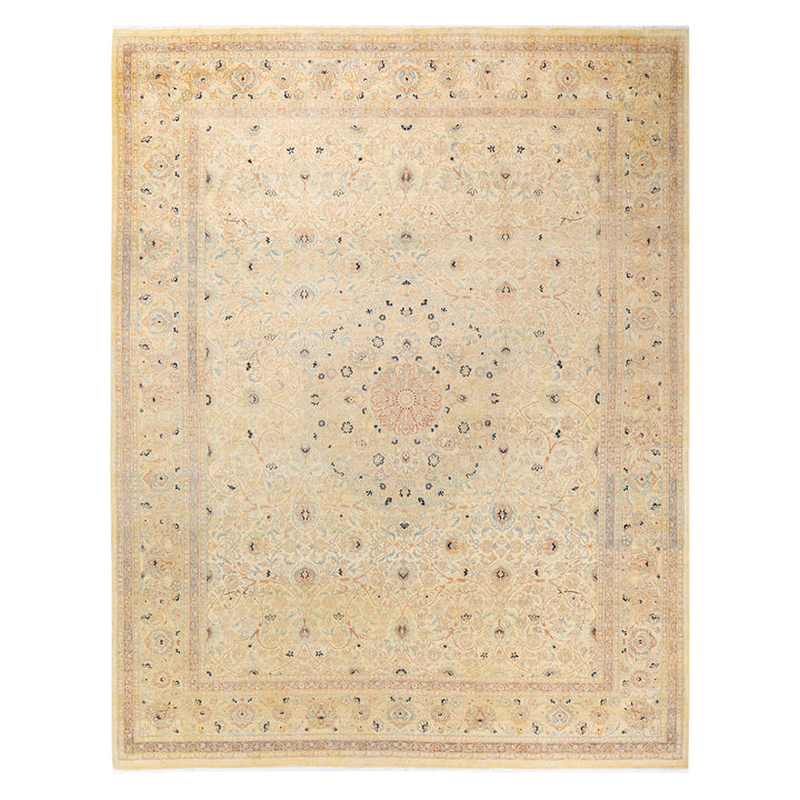 Ivory Traditional Wool Rug - 8'1" x 10'4"