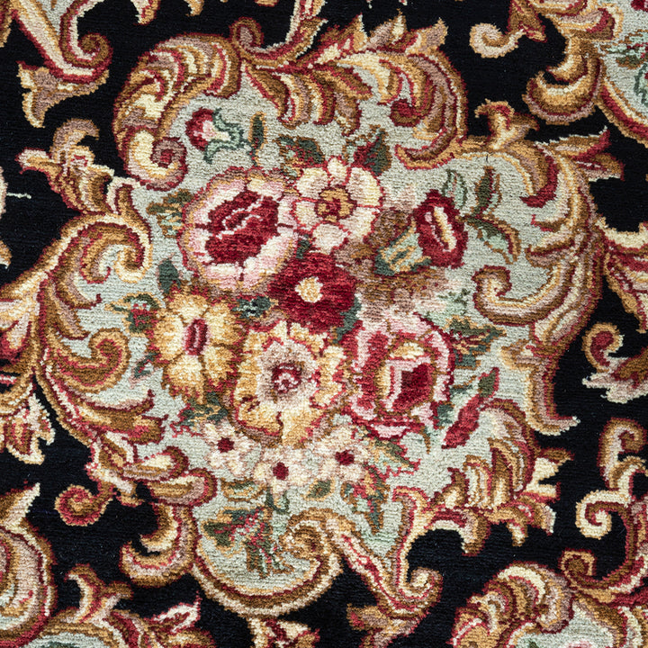 Yellow Traditional Wool Rug - 8'1" x 10'