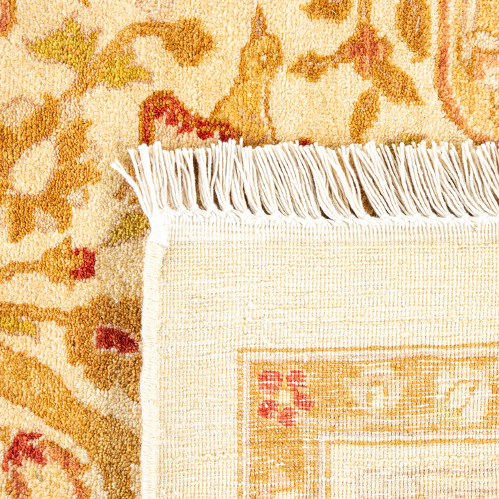 Ivory Traditional Wool Rug - 8'3" x 9'10"