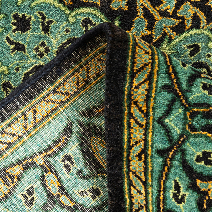 Black Traditional Wool Runner - 2'7" x 13'4"