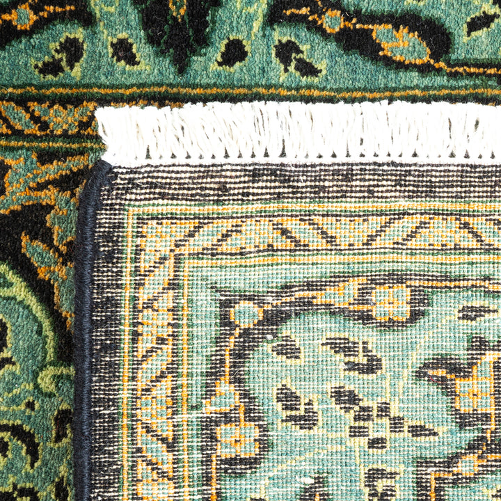 Black Traditional Wool Runner - 2'7" x 13'4"