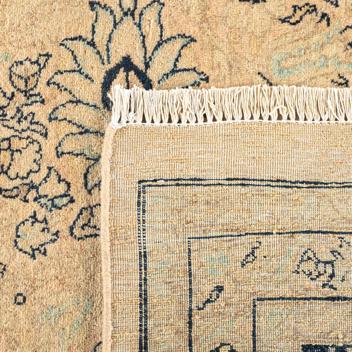 Beige Traditional Wool Rug - 8'3" x 10'3"