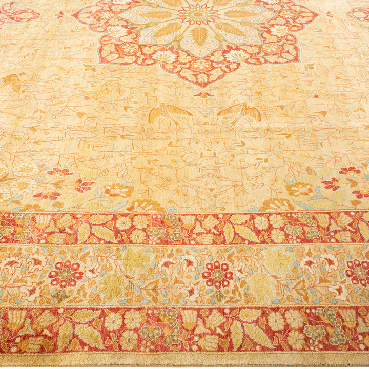 Yellow Traditional Wool Rug - 9'1" x 12'8"