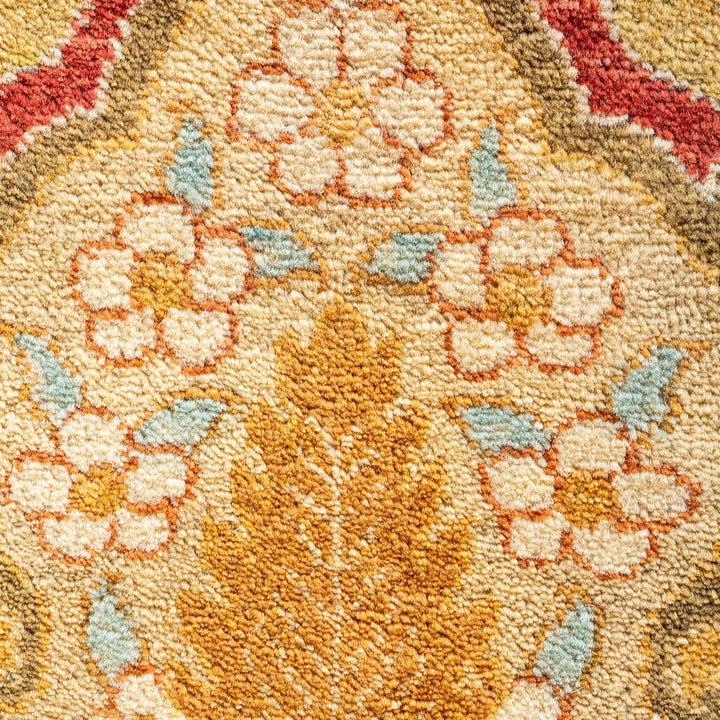 Yellow Traditional Wool Rug - 9'1" x 12'8"