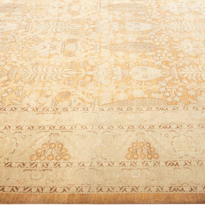 Brown Traditional Wool Rug - 9'4" x 11'10"