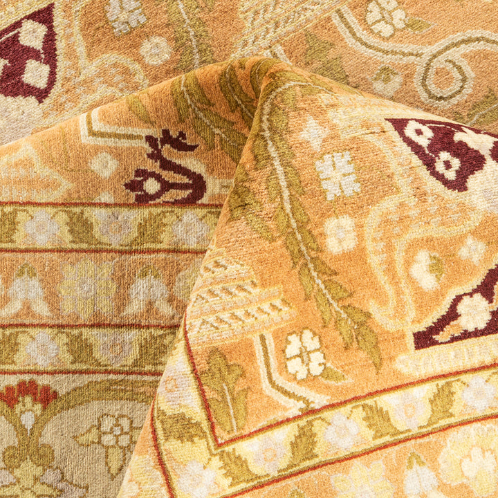 Brown Traditional Wool Rug - 9'3" x 12'5"