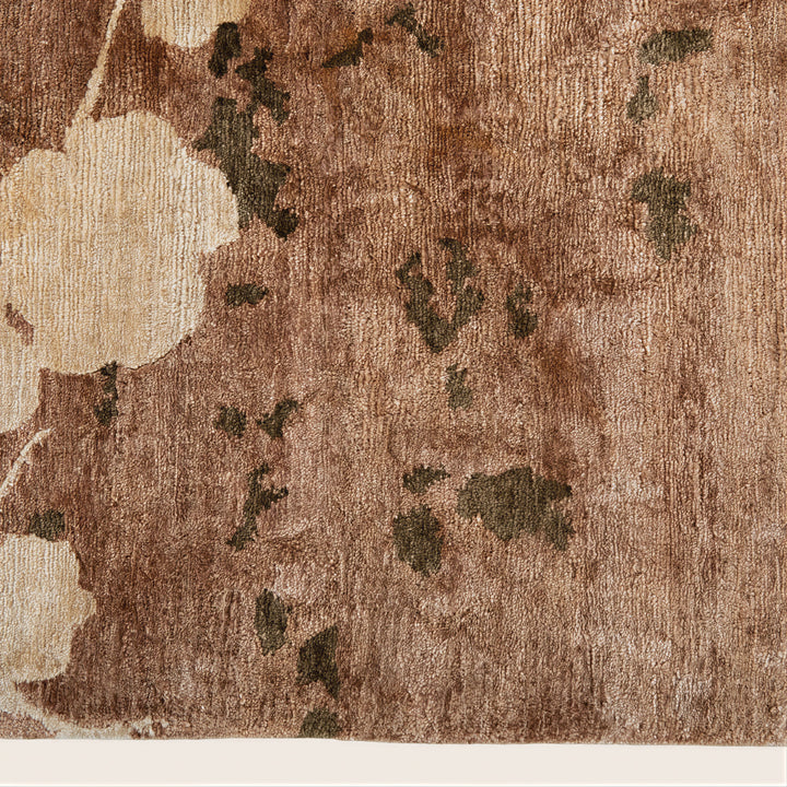 Aurora Contemporary Tibetan Silk Rug Blush / 9x12