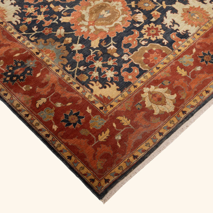 Blue Traditional Wool Rug - 6' x 9'