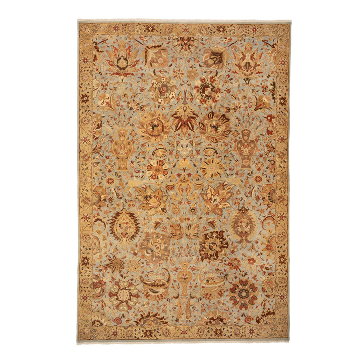 Sky Traditional Wool Rug - 6' x 9'