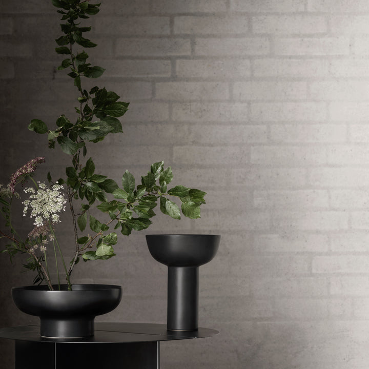 MIYABI Ceramic Vase Black