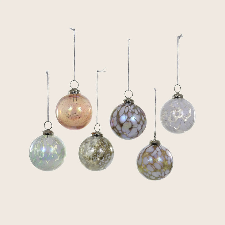 Small Mottled Bauble Peach with Speckles