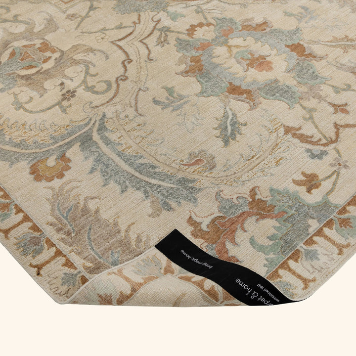 Traditional Wool Silk Rug Cloud / 8x10