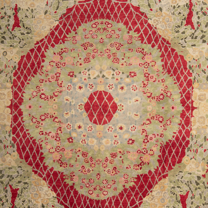 Red Traditional Wool Rug - 10'2" x 13'9"