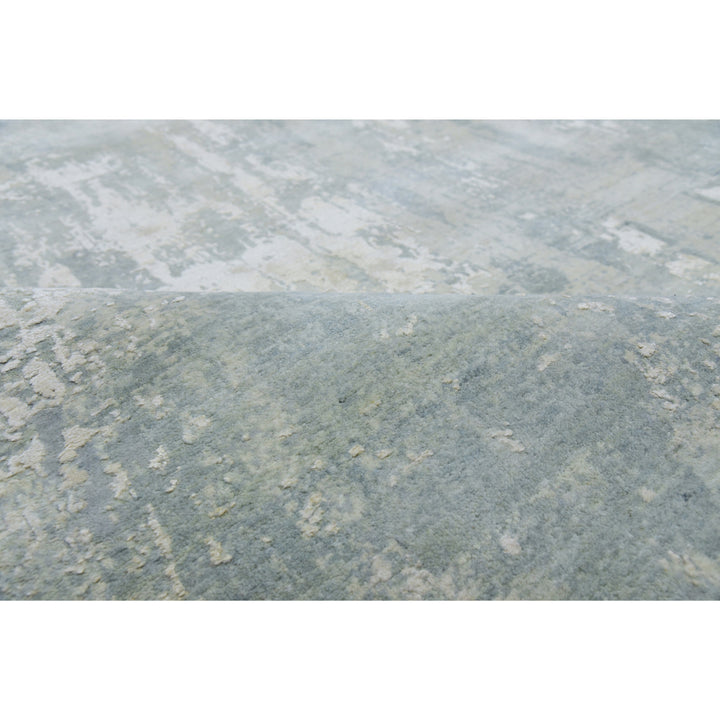 Silver Contemporary Silk Wool Blend Rug - 9'11" x 13'11"