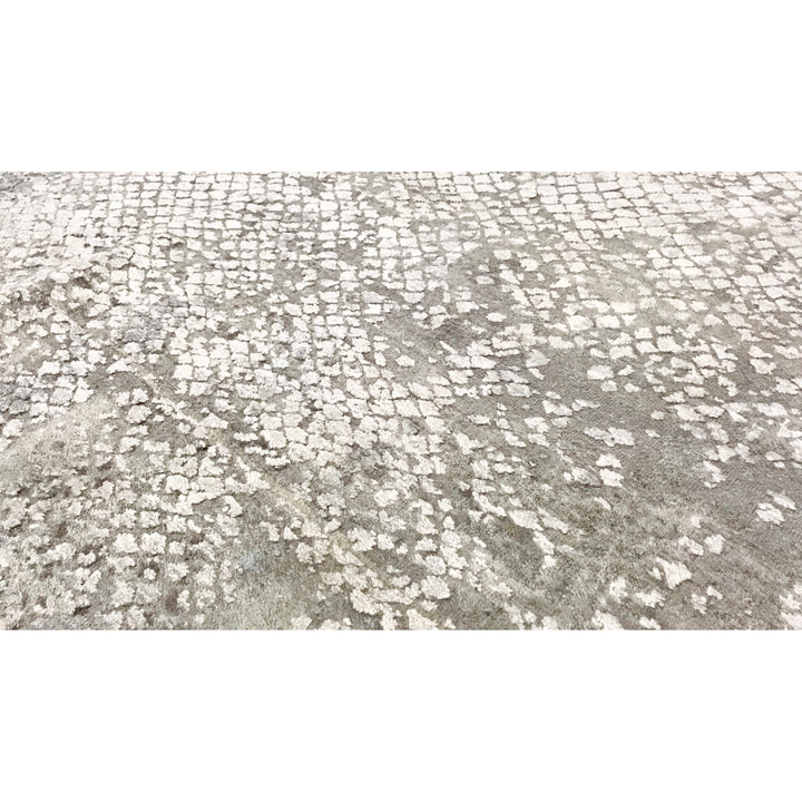 Grey Contemporary Silk Wool Blend Rug - 9'10" x 13'11"