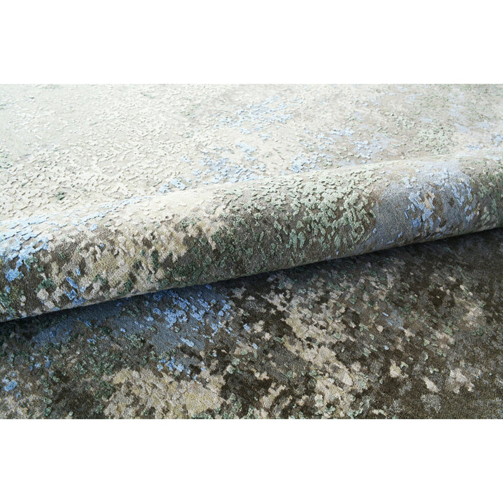 Green Contemporary Wool Silk Blend Rug - 9' x 12'