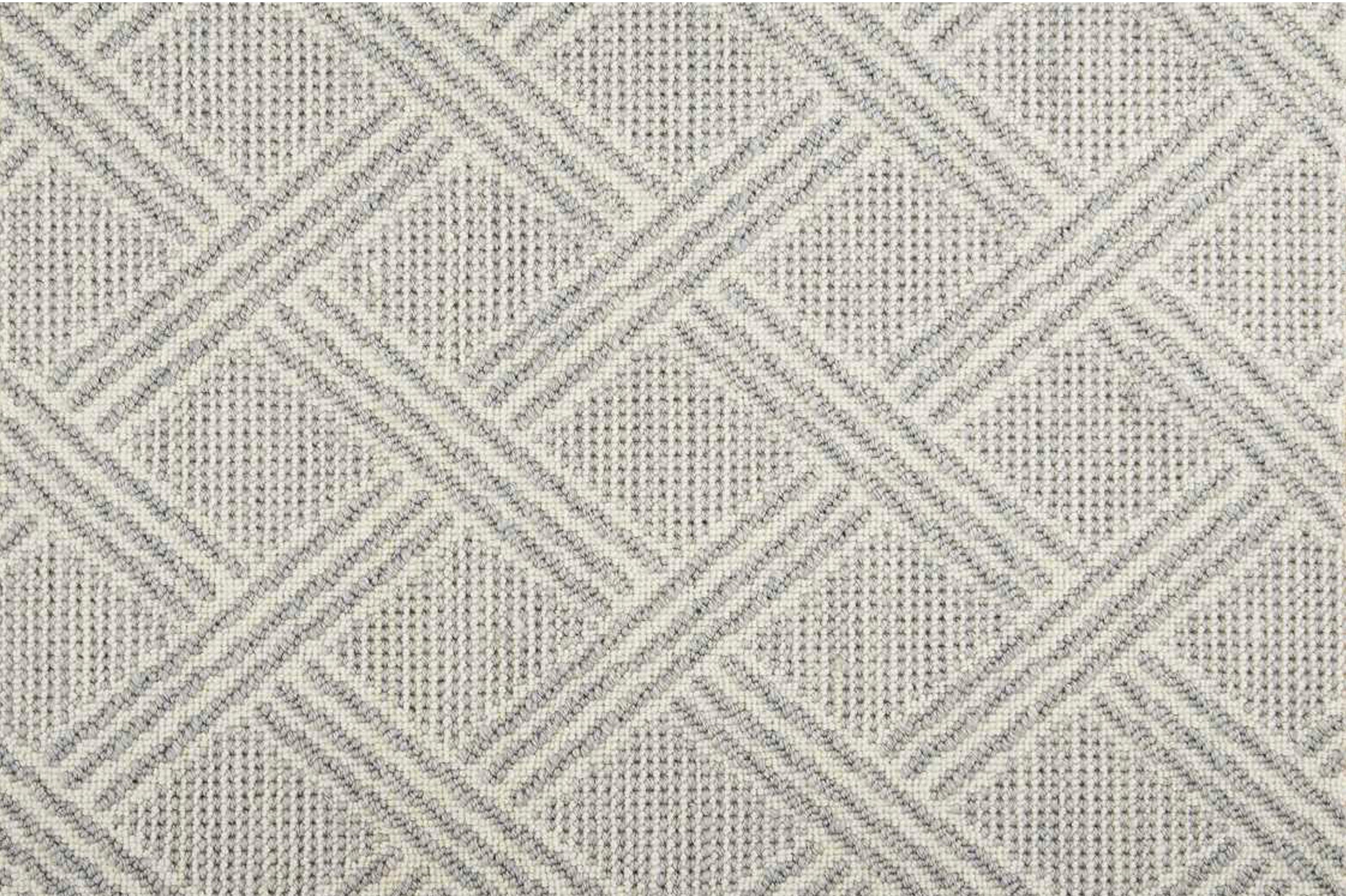 Everest Custom Carpet Gulf/Ivory