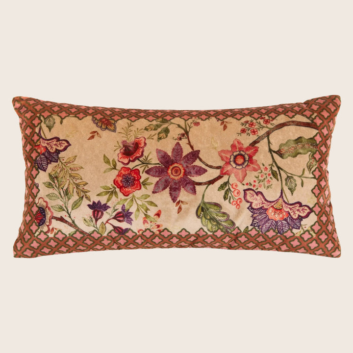 Floreal World Pillow