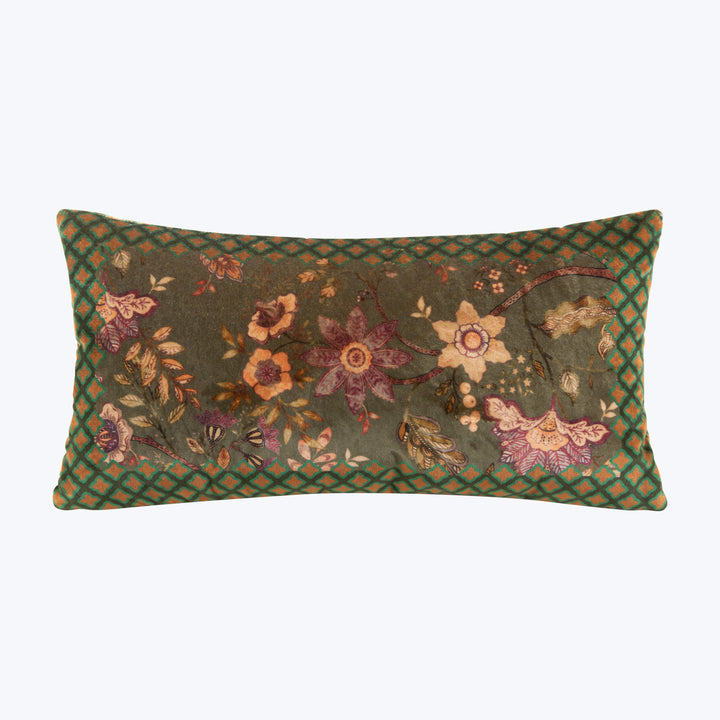Floreal World Pillow