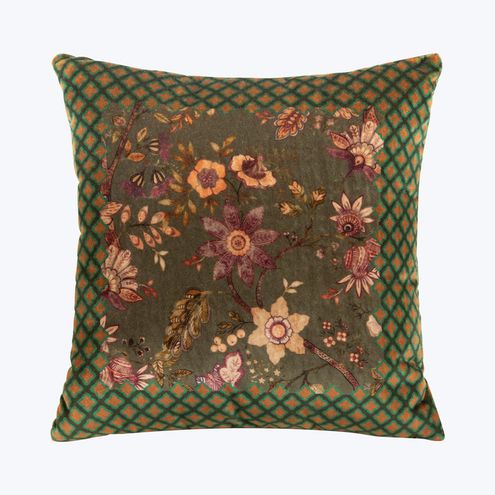 Floreal World Pillow