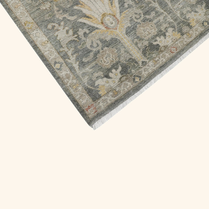 Grey Antique Revival Wool Rug - 8' x 10'
