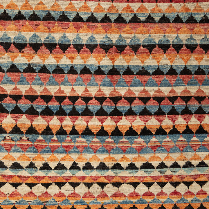 Zameen Transitional Wool Rug - 7'6" x 9'5"