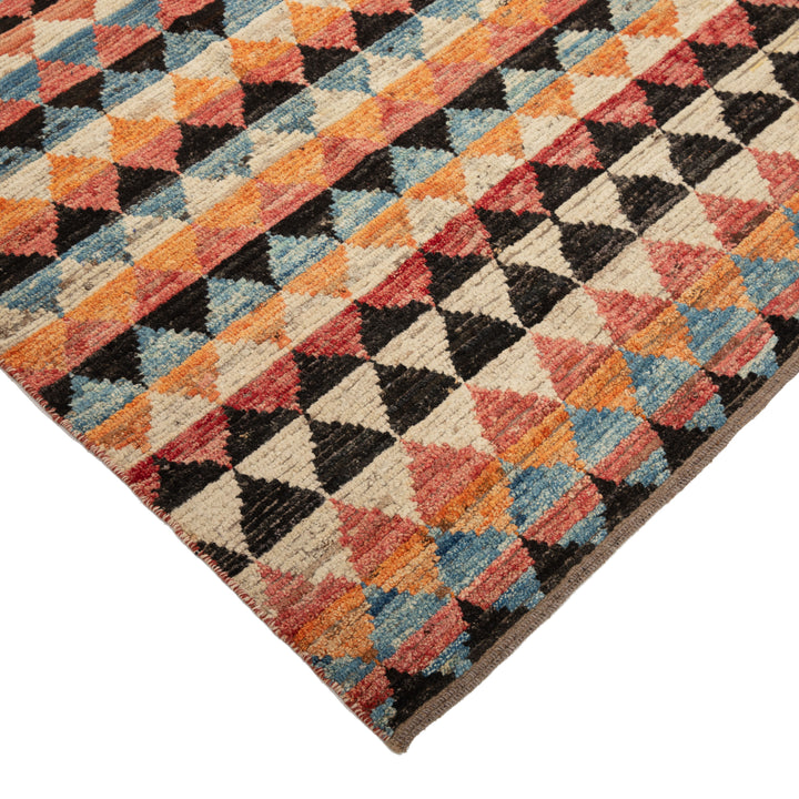 Zameen Transitional Wool Rug - 7'6" x 9'5"