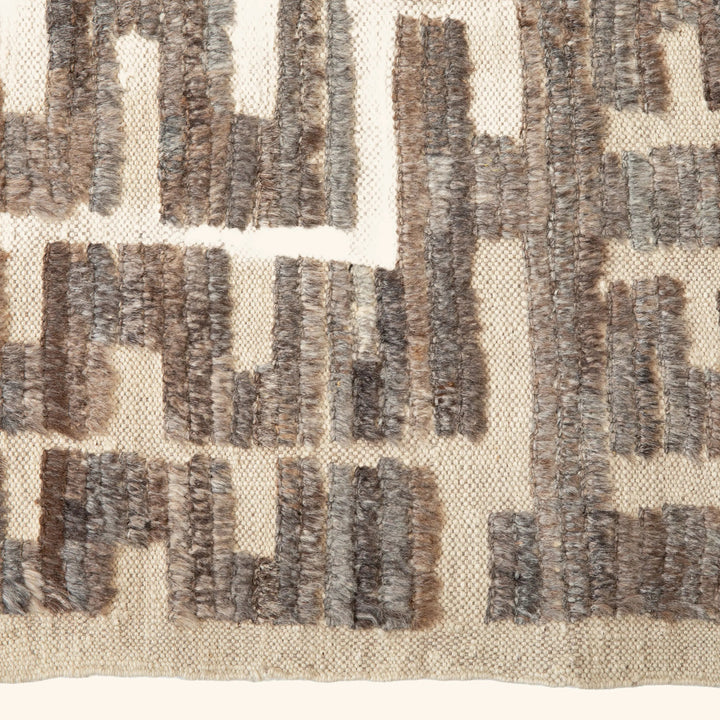 Zameen Transitional Wool Rug - 6'1" x 6'5"