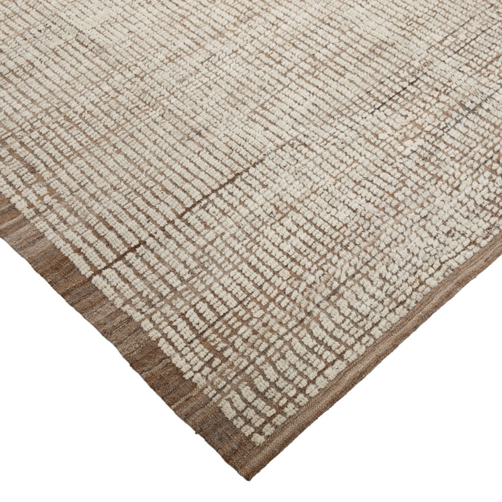 Zameen Transitional Wool Rug - 7'2" x 10'2"
