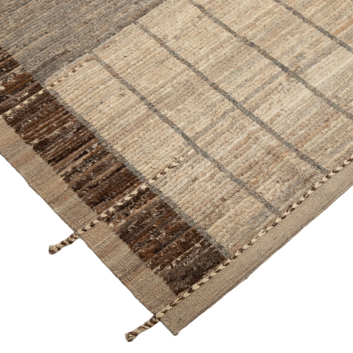 Zameen Transitional Wool Rug - 7'3" x 10'10"