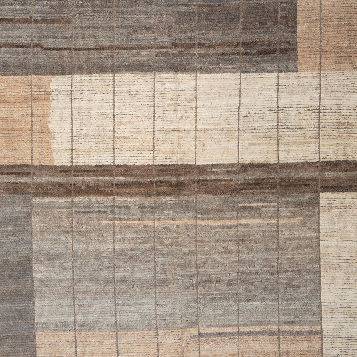 Zameen Transitional Wool Rug - 6'8" x 10'2"