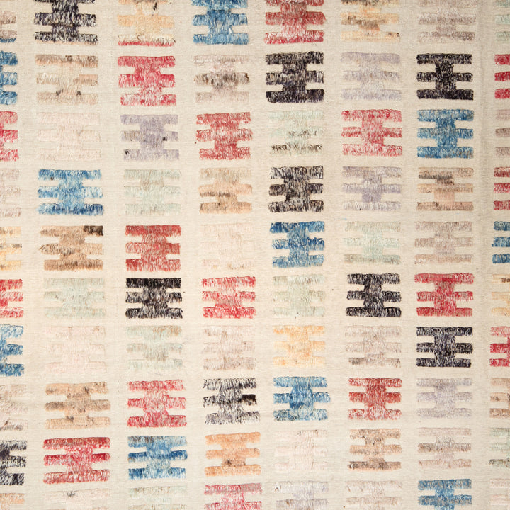 Zameen Transitional Wool Rug - 8'4" x 10'4"