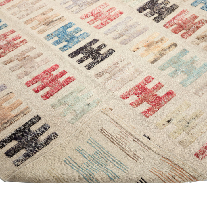 Zameen Transitional Wool Rug - 8'4" x 10'4"