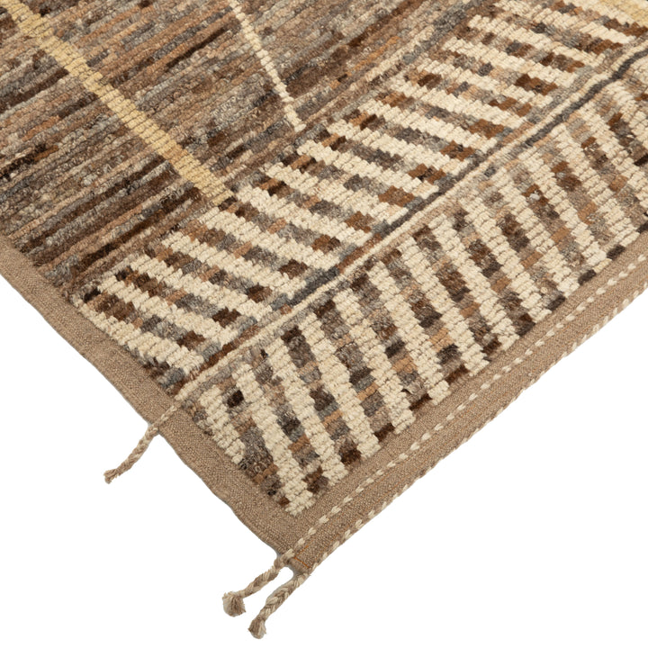 Zameen Transitional Wool Rug - 5'0" x 7'7"