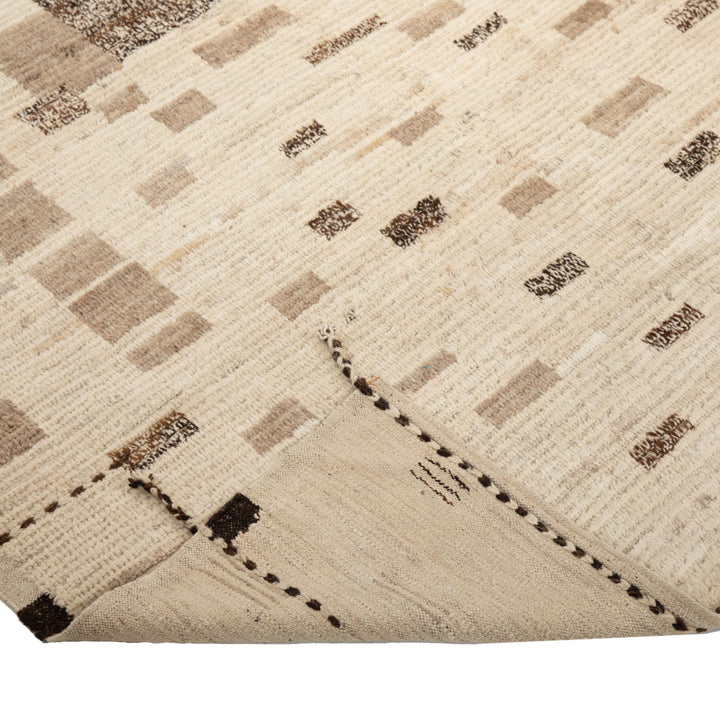 Zameen Transitional Wool Rug - 5'7" x 7'9"