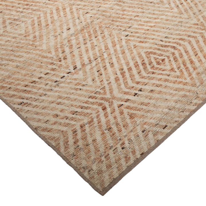 Beige Zameen Transitional Wool Rug - 5'10" x 8'11"